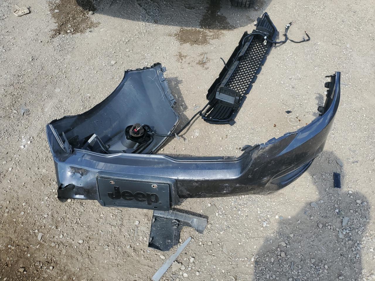 2020 Jeep Cherokee Latitude Plus VIN: 1C4PJMLB3LD580082 Lot: 70709835