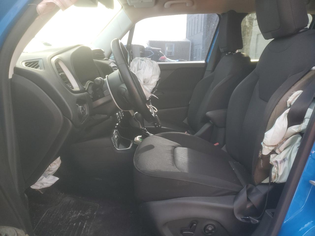 2015 Jeep Renegade Latitude VIN: ZACCJABT9FPB82890 Lot: 84622245