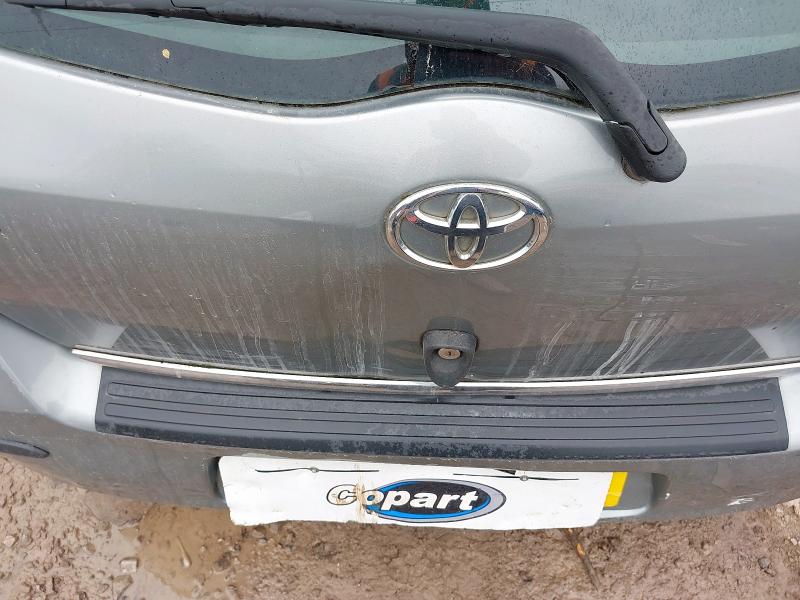 2008 TOYOTA YARIS TR 