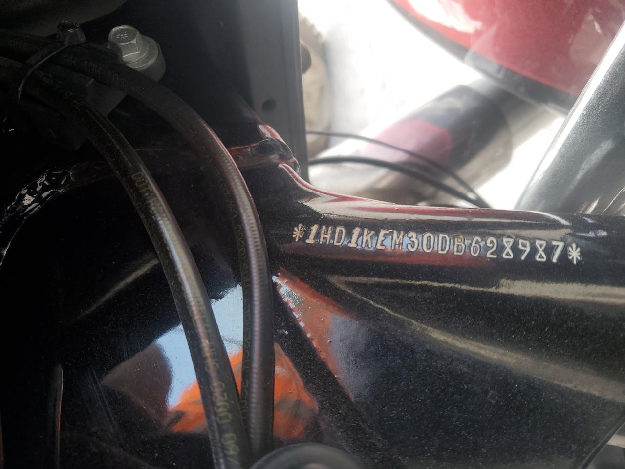 2013 Harley-Davidson Flhtk Electra Glide Ultra Limited VIN: 1HD1KEM30DB628987 Lot: 71586935