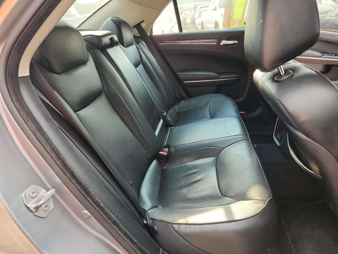 2017 Chrysler 300C VIN: 2C3CCAEGXHH570051 Lot: 80248415