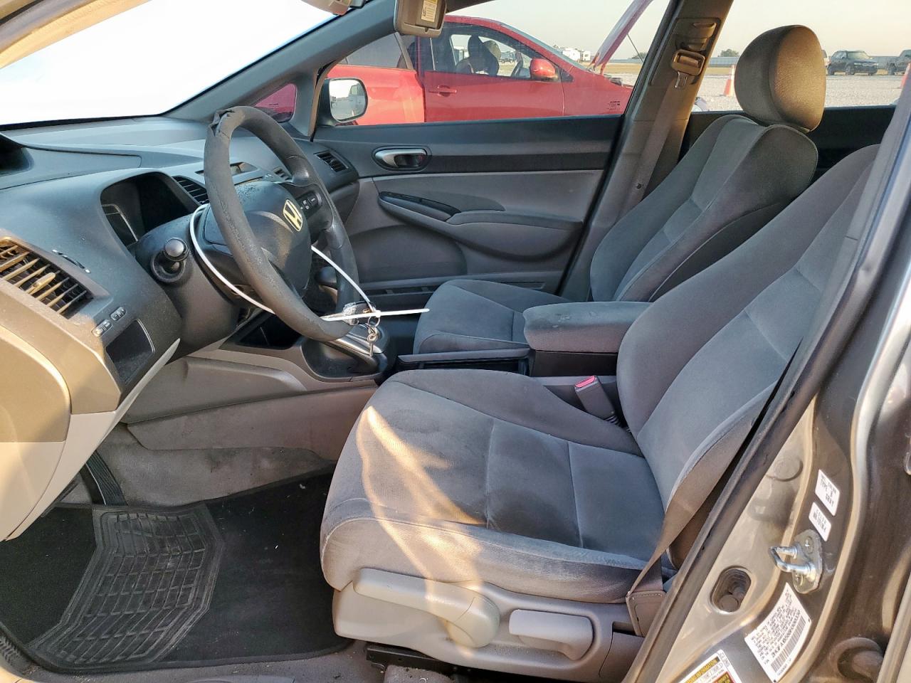 2008 Honda Civic Lx VIN: 2HGFA16568H300330 Lot: 70829565