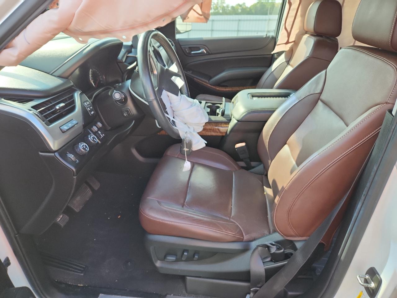 2019 Chevrolet Tahoe K1500 Premier VIN: 1GNSKCKJ3KR264412 Lot: 84055805