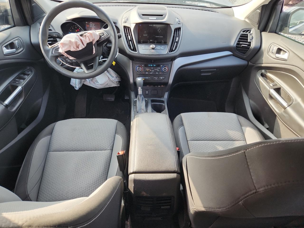 2017 Ford Escape Se VIN: 1FMCU9GD1HUD46475 Lot: 83947595