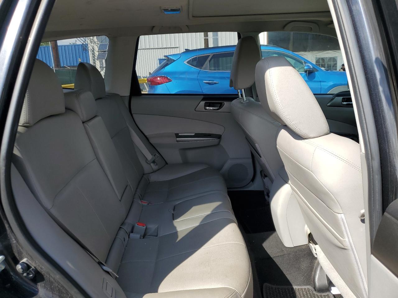 2011 Subaru Forester Touring VIN: JF2SHGGC7BH725207 Lot: 81284565