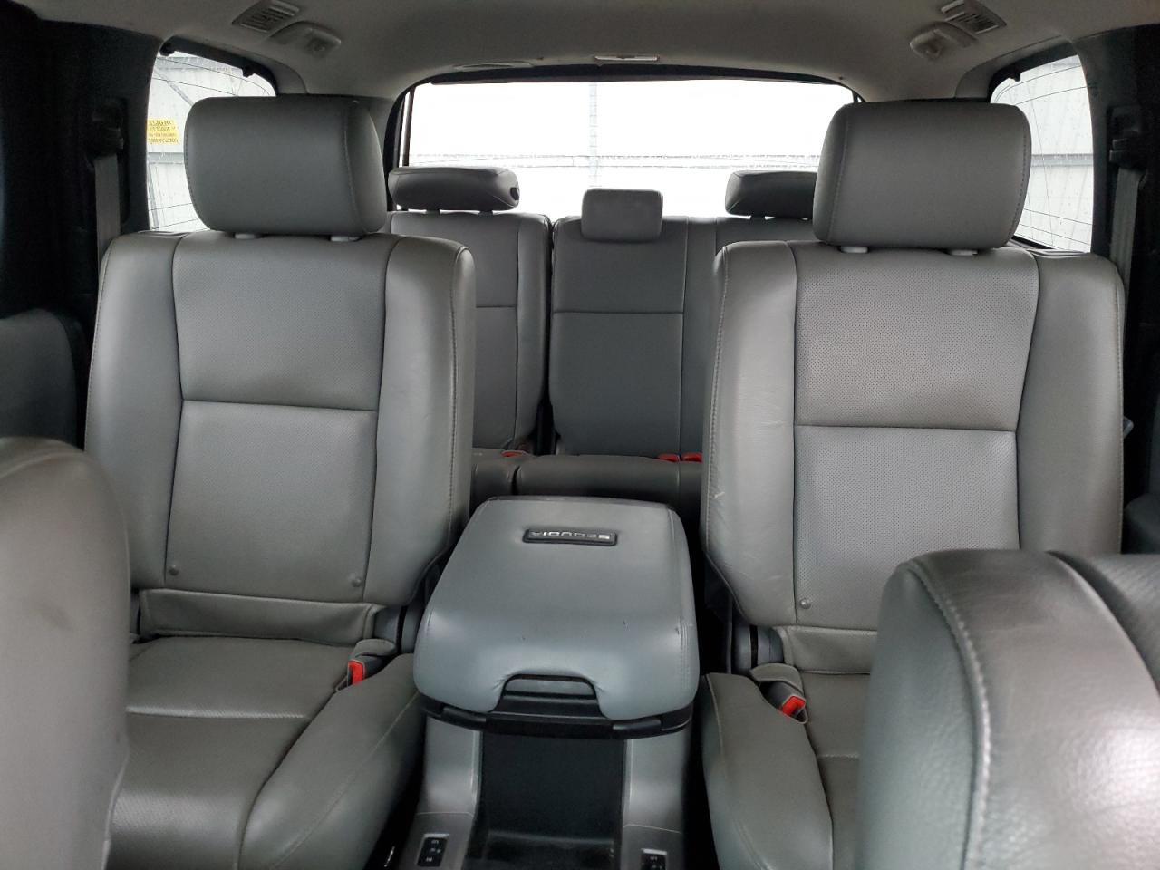 2014 Toyota Sequoia Platinum VIN: 5TDDY5G15ES105188 Lot: 83817025
