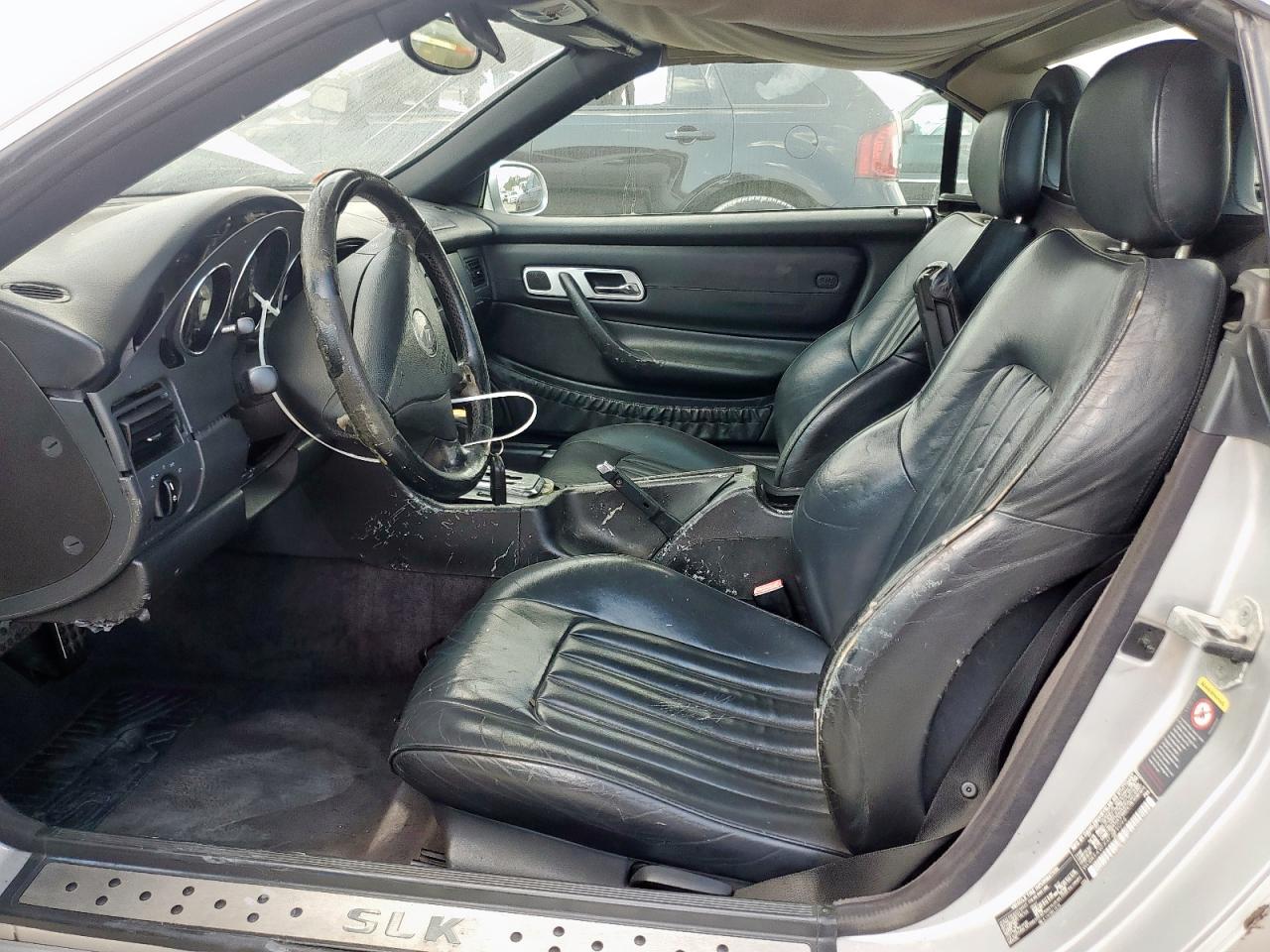 2004 Mercedes-Benz Slk 230 Kompressor VIN: WDBKK49FX4F299094 Lot: 70706625