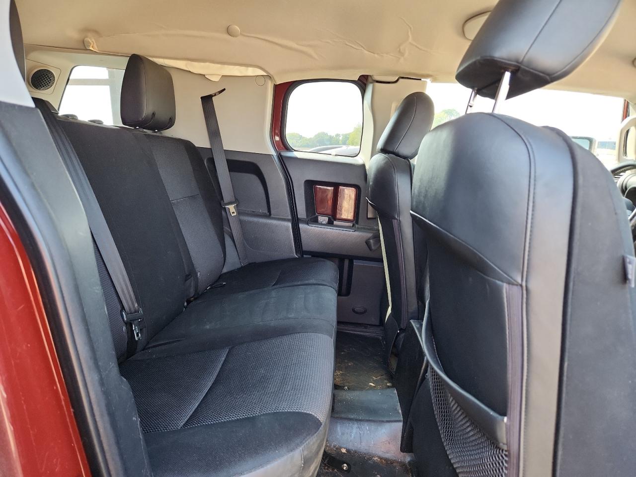 2011 Toyota Fj Cruiser VIN: JTEZU4BF6BK011642 Lot: 81111675