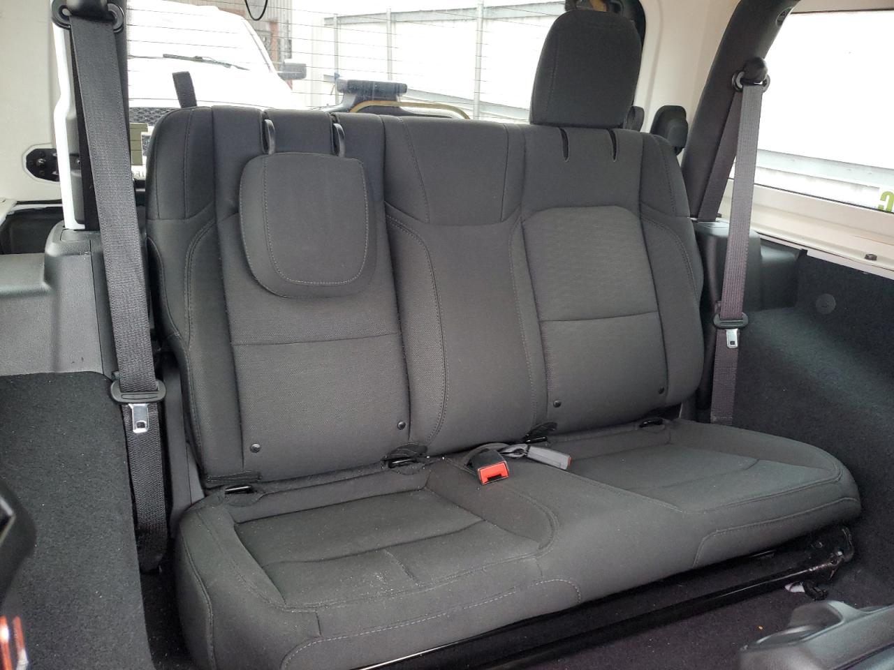 2020 Jeep Wrangler Sport VIN: 1C4GJXAG7LW180773 Lot: 81748145