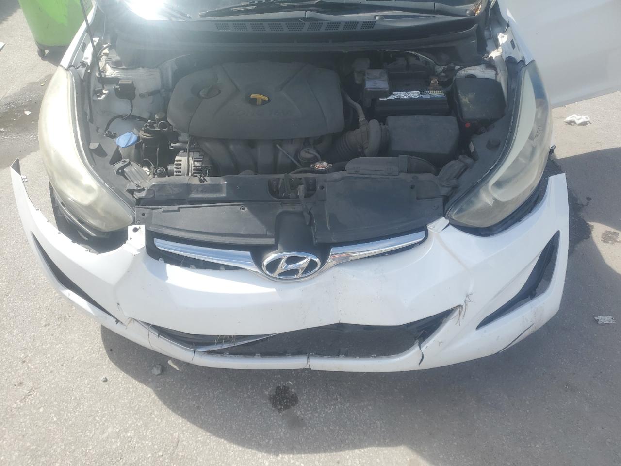 2016 Hyundai Elantra Se VIN: 5NPDH4AE0GH777870 Lot: 81787205