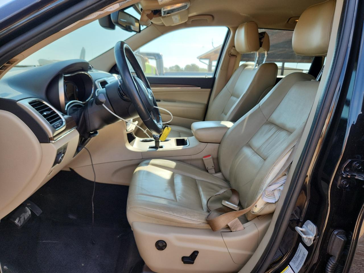 2015 Jeep Grand Cherokee Limited VIN: 1C4RJEBG4FC926579 Lot: 71685055