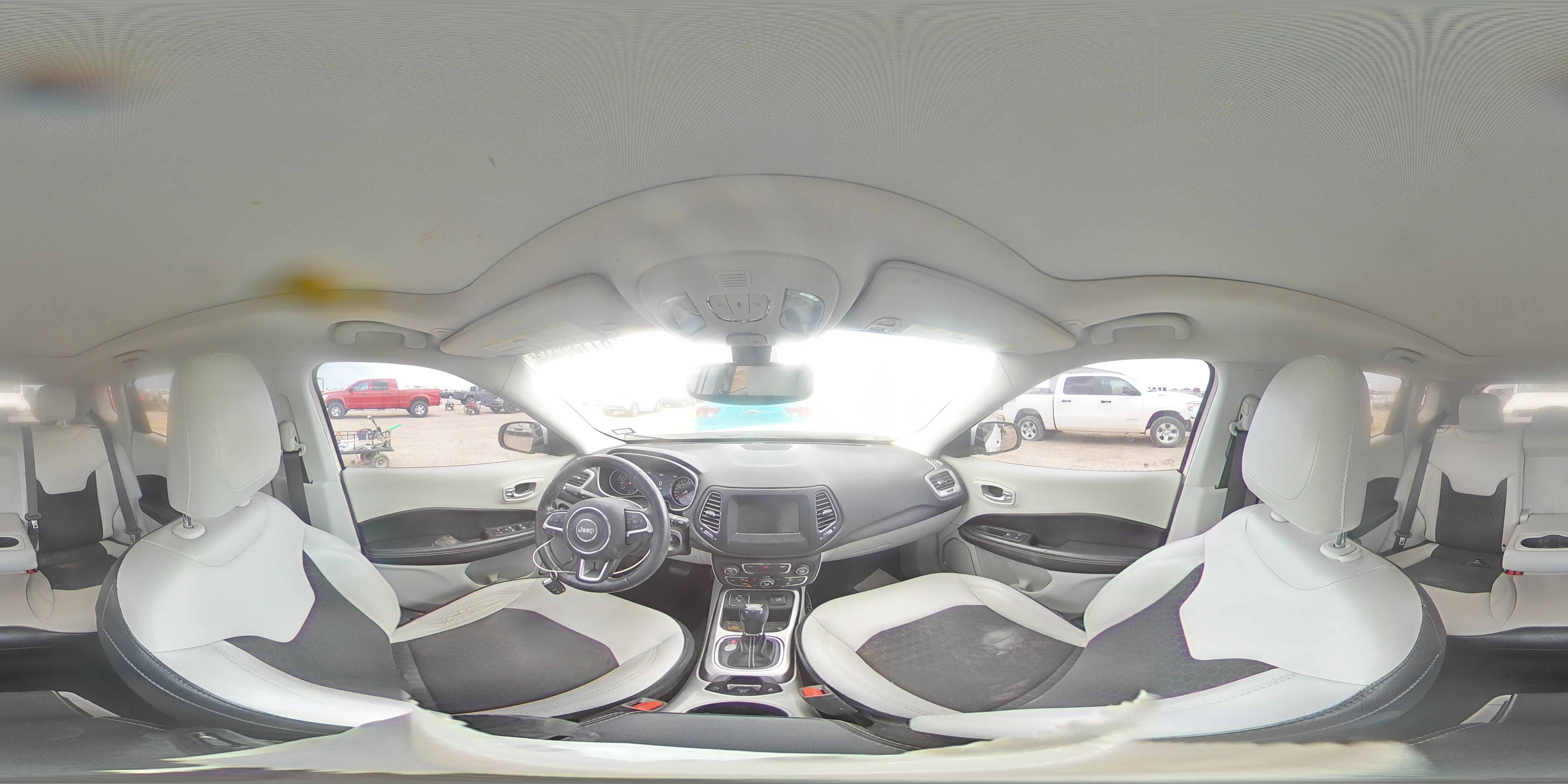 2018 Jeep Compass Latitude VIN: 3C4NJCBBXJT487747 Lot: 81135535