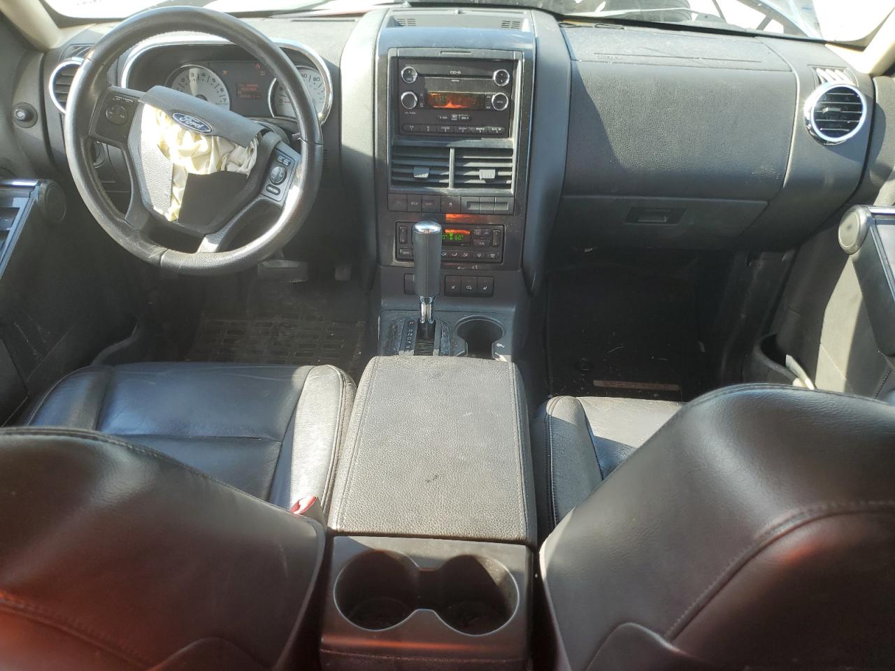 2010 Ford Explorer Sport Trac Limited VIN: 1FMEU3DEXAUF00657 Lot: 81398335