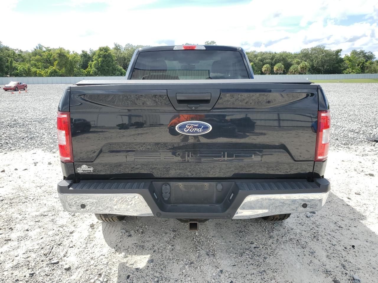 2019 Ford F150 VIN: 1FTMF1E56KFA62559 Lot: 71506495