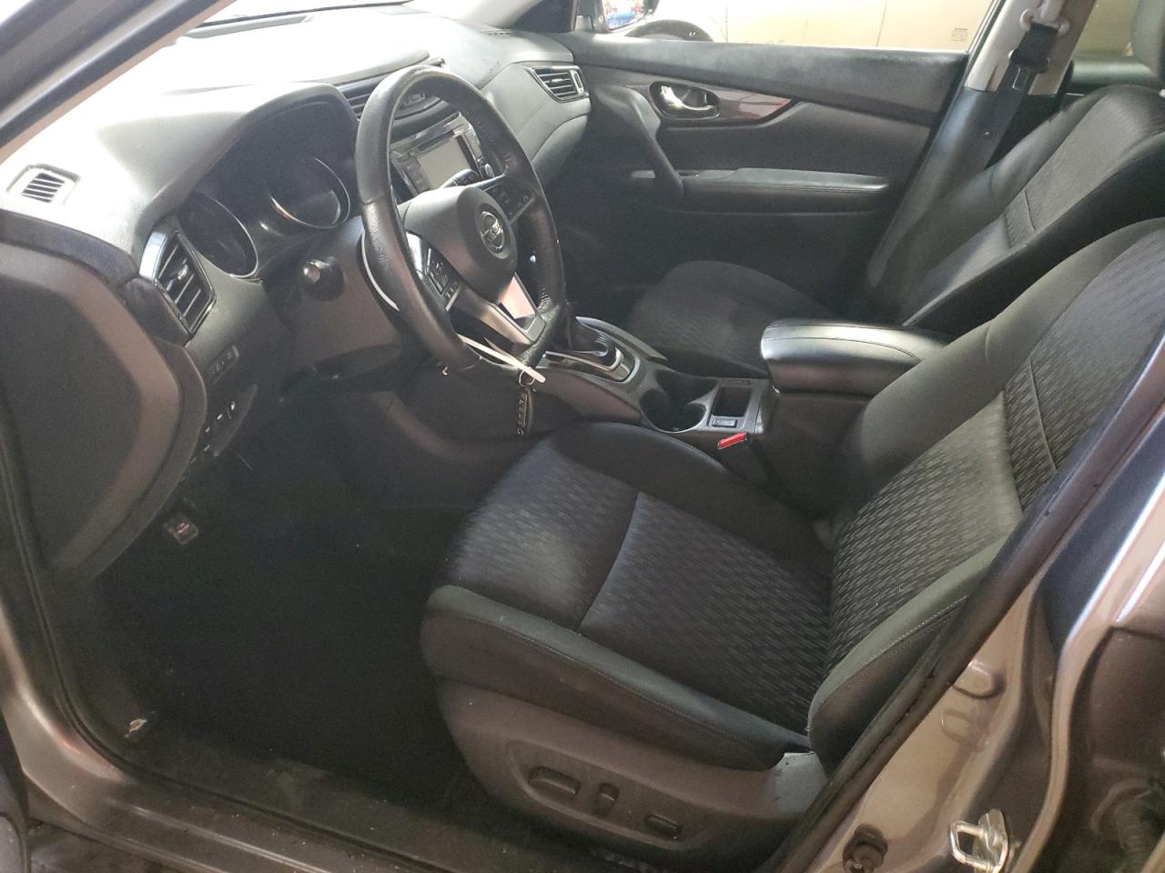 2019 Nissan Rogue S VIN: KNMAT2MV1KP549360 Lot: 82157875