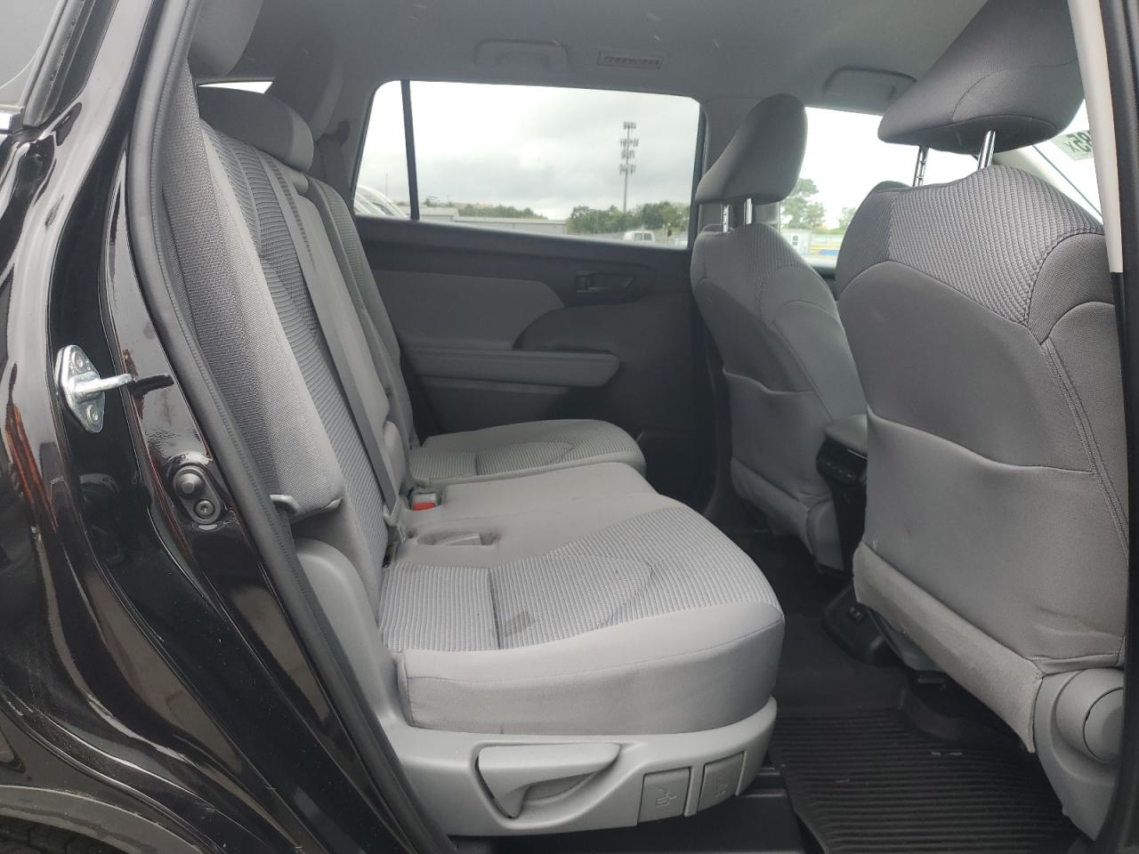 2021 Toyota Highlander L VIN: 5TDCZRBH6MS135089 Lot: 80465285