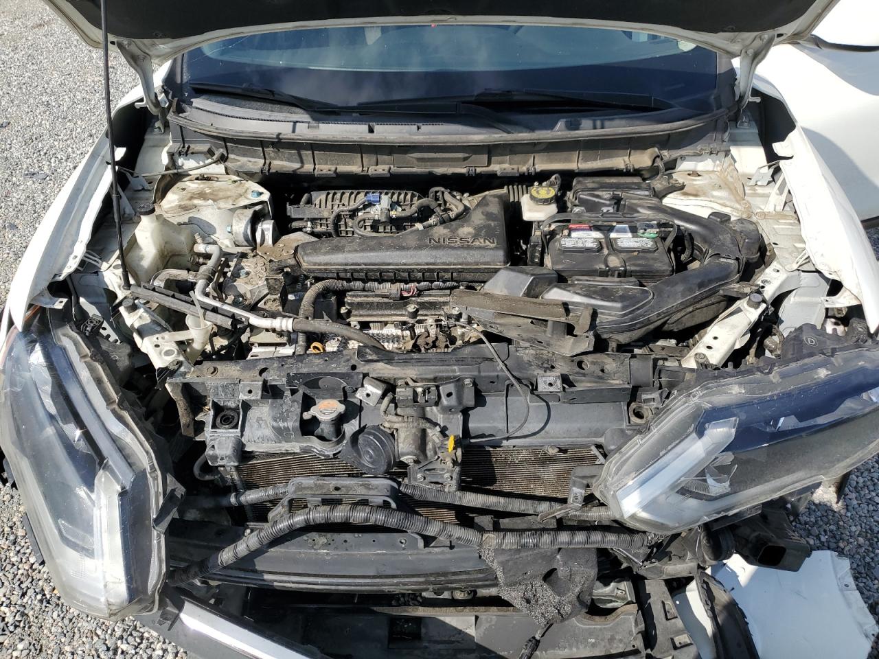 2017 Nissan Rogue S VIN: JN8AT2MT5HW139792 Lot: 81964365