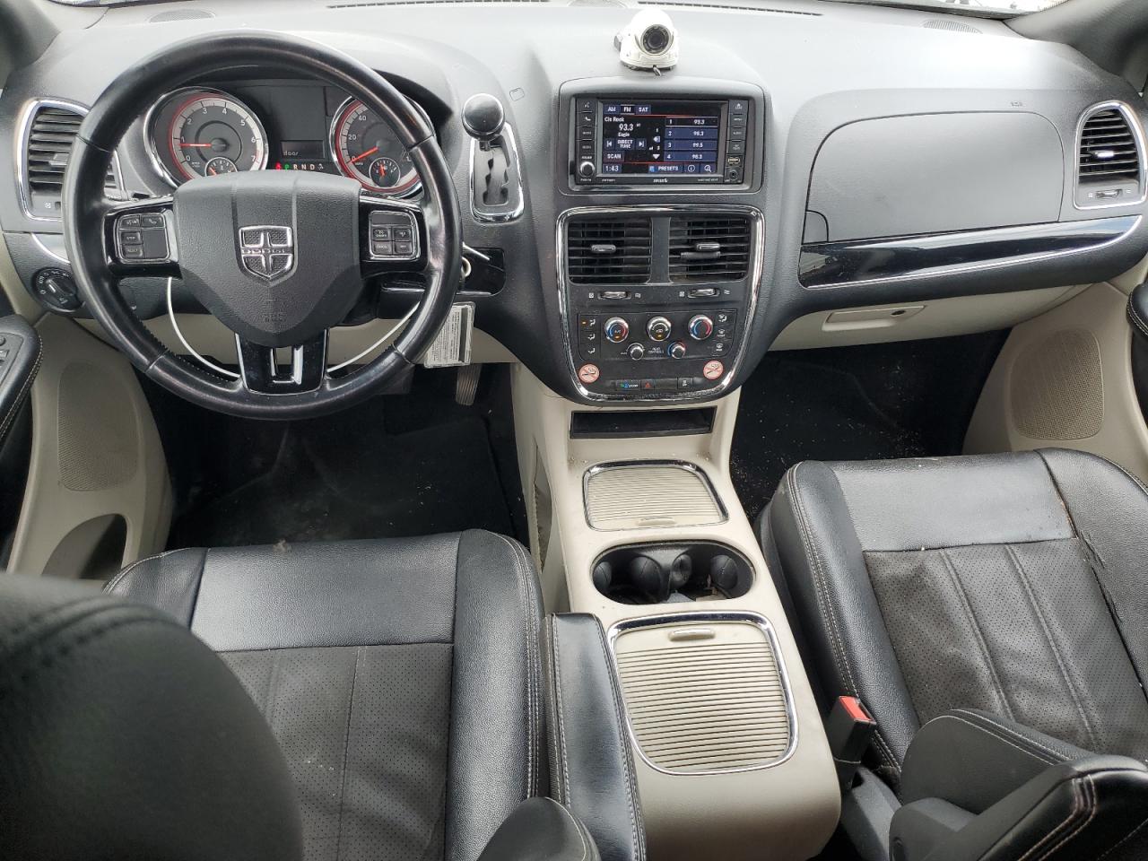 2020 Dodge Grand Caravan Sxt VIN: 2C4RDGCG1LR174943 Lot: 71055835