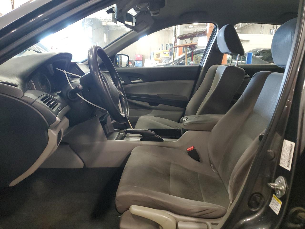 2011 Honda Accord Lx VIN: 1HGCP2F39BA044065 Lot: 81745185