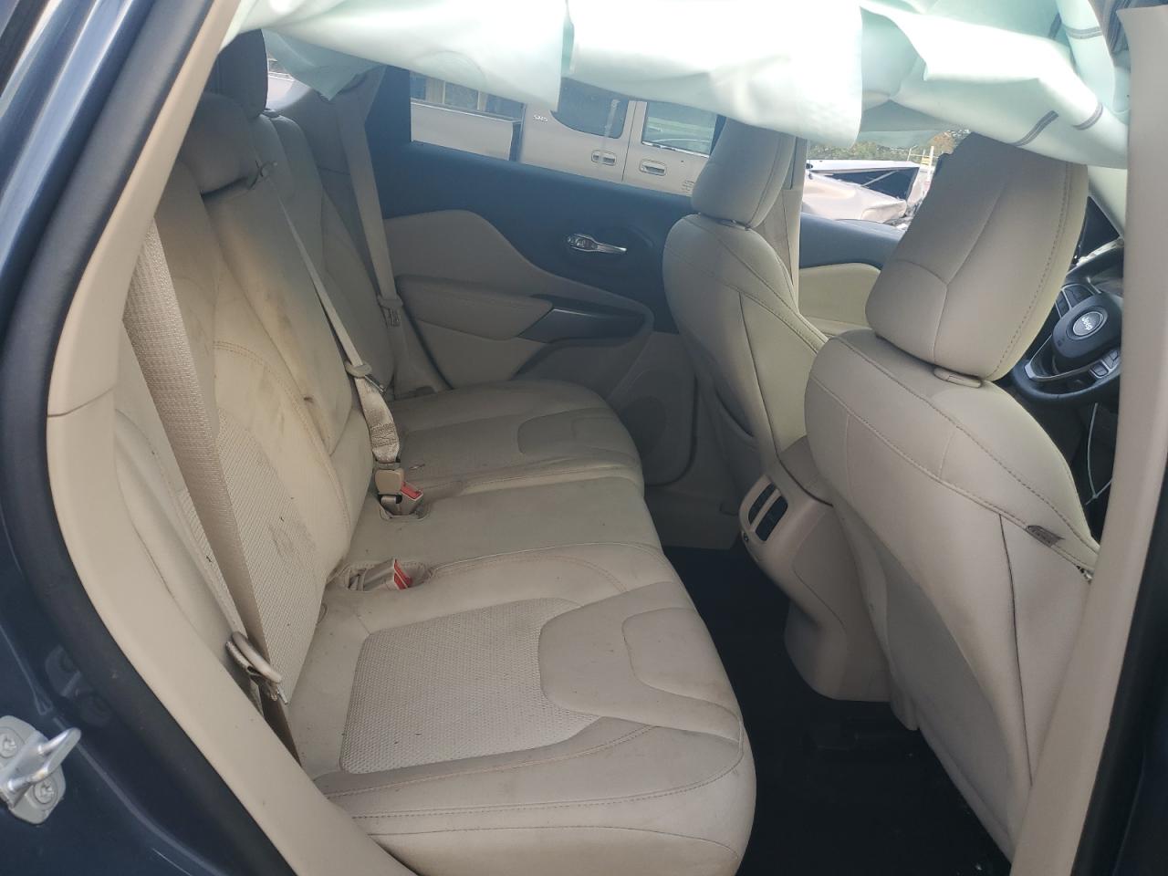 2019 Jeep Cherokee Latitude VIN: 1C4PJMCB5KD485859 Lot: 80965085