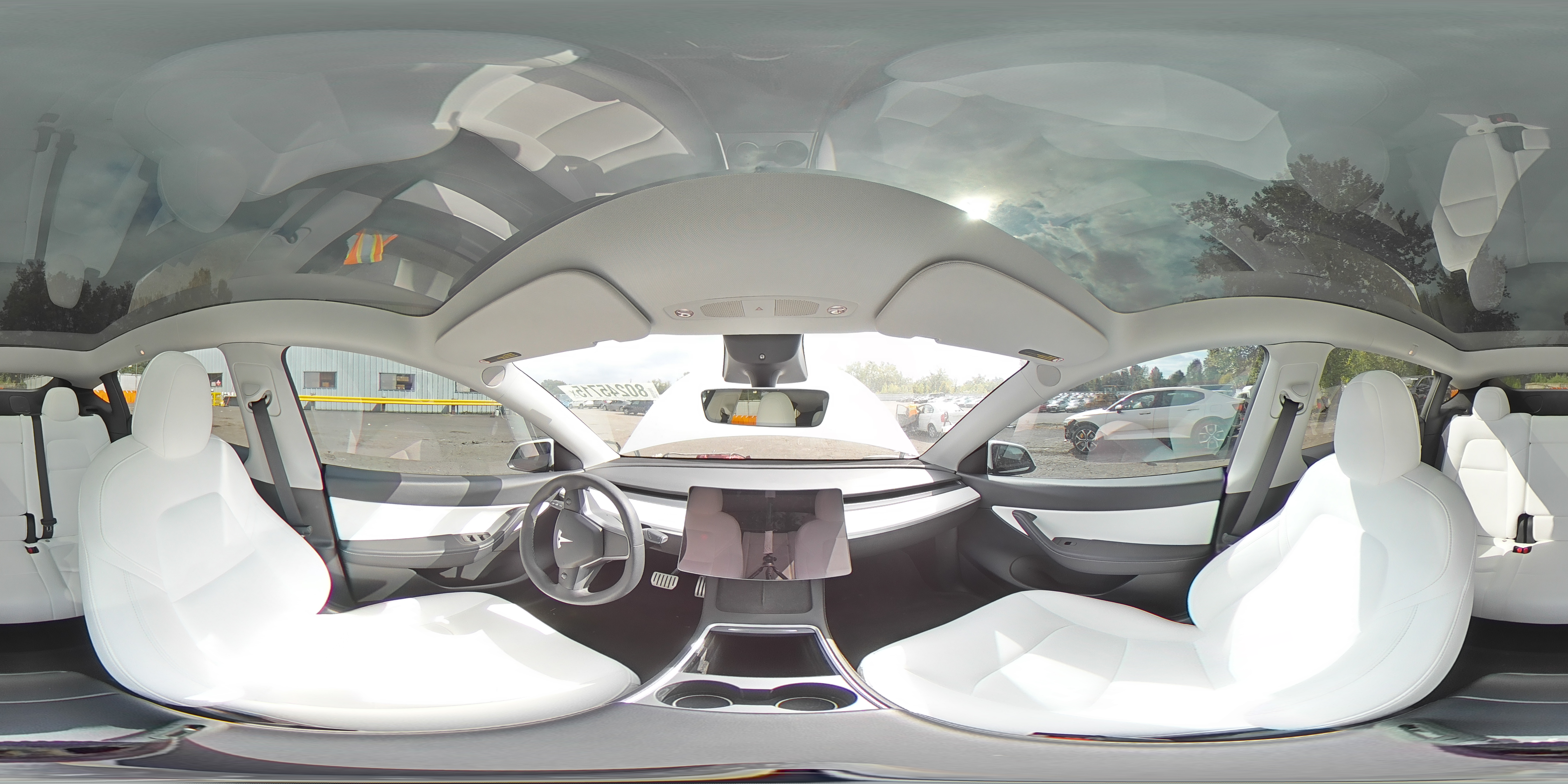 2022 Tesla Model Y VIN: 7SAYGDEF0NF388524 Lot: 80245715