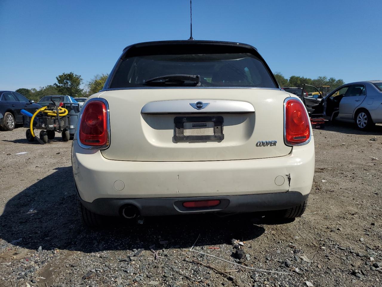 2015 Mini Cooper VIN: WMWXS5C56FT831309 Lot: 71639365