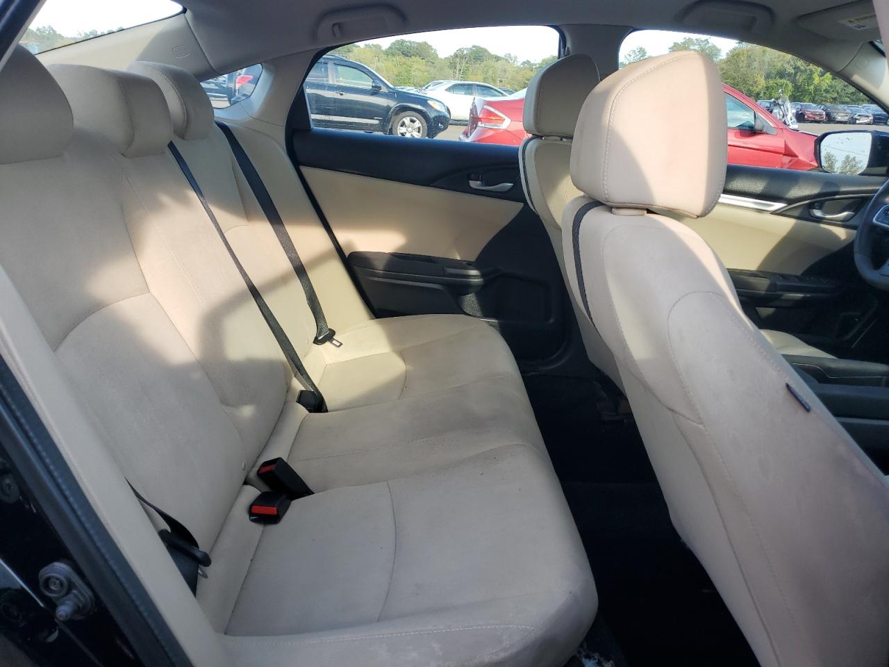 2018 Honda Civic Lx VIN: 2HGFC2F53JH528923 Lot: 81557375