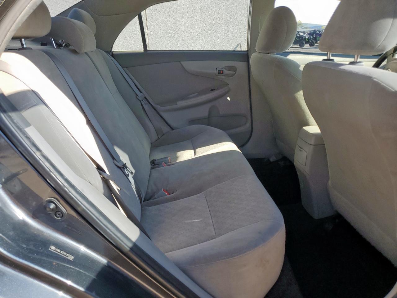 2009 Toyota Corolla Base VIN: JTDBL40E89J033340 Lot: 83985935