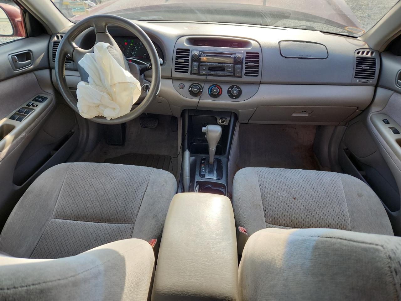 2004 Toyota Camry Le VIN: 4T1BE32K64U309315 Lot: 71824035