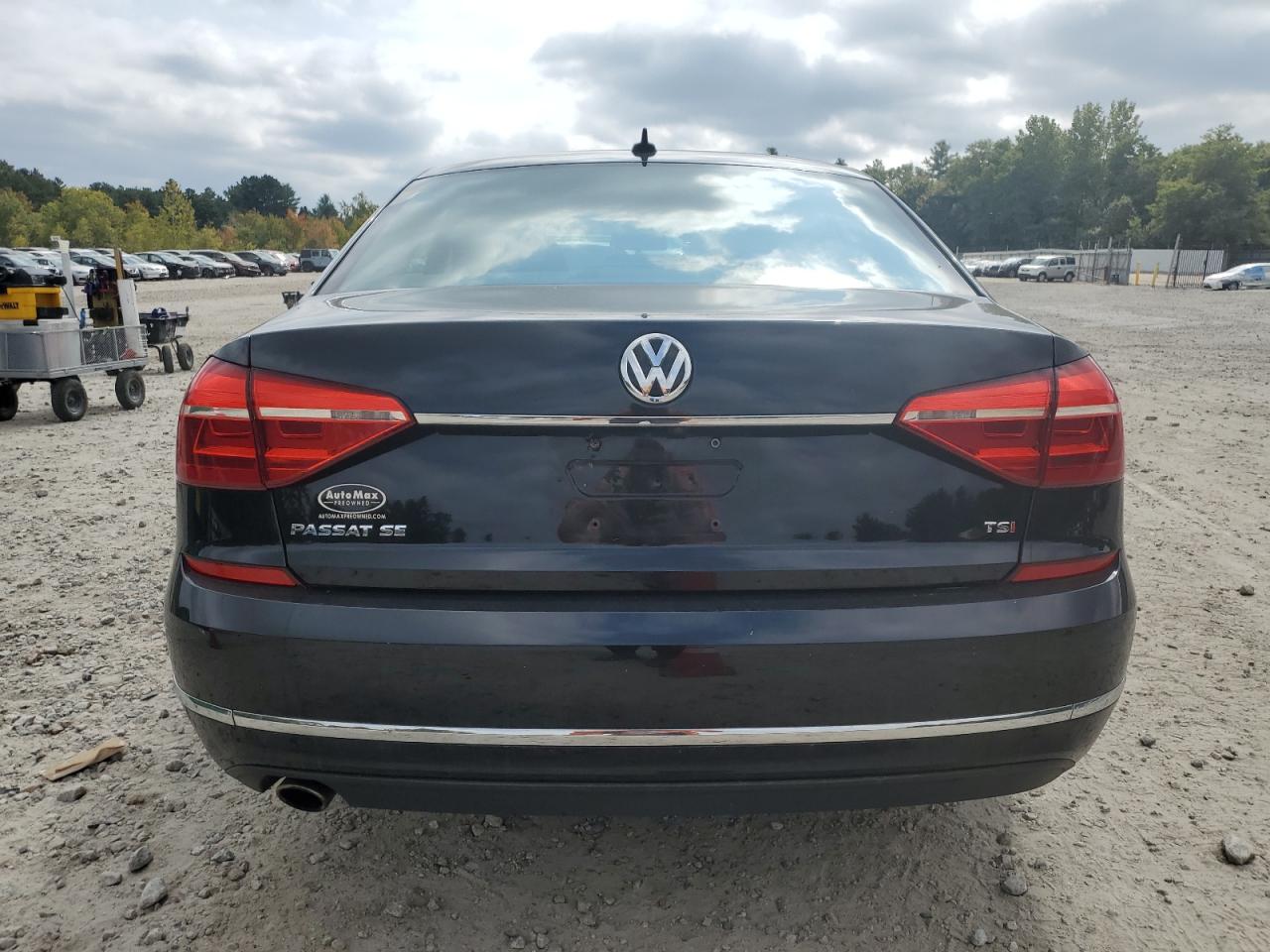 2016 Volkswagen Passat Se VIN: 1VWBT7A35GC032868 Lot: 83868865