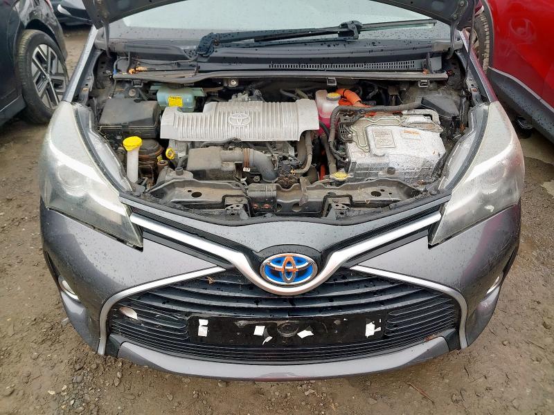 2015 TOYOTA YARIS HYBRID ICON CVT 