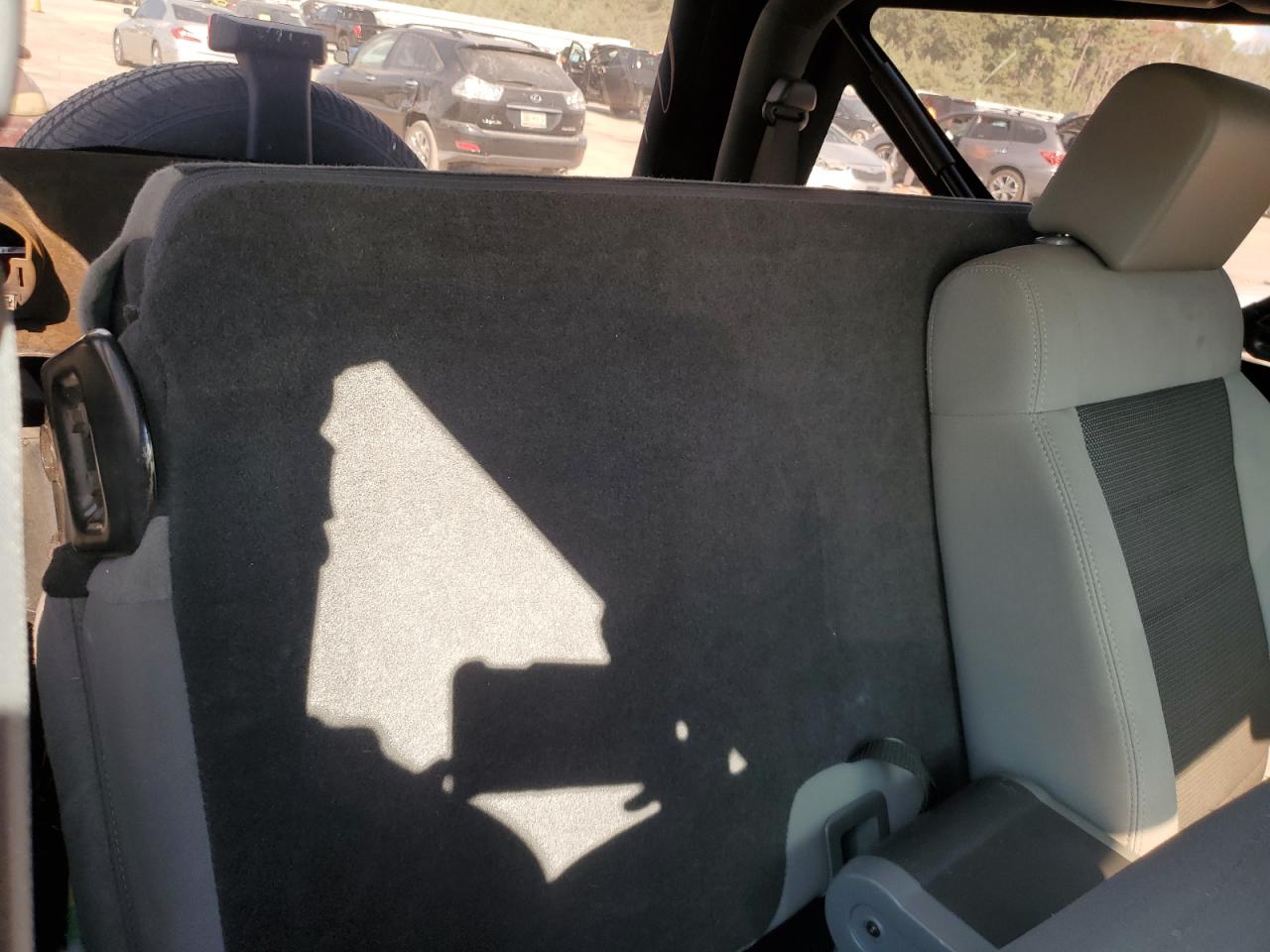 2010 Jeep Wrangler Sport VIN: 1J4AA2D13AL230819 Lot: 81859015