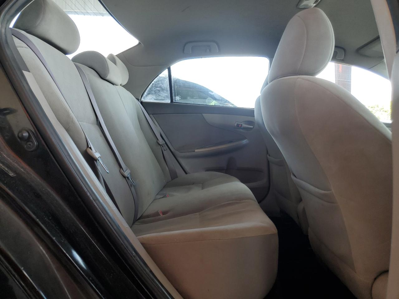 2010 Toyota Corolla Base VIN: 2T1BU4EE9AC530516 Lot: 84231045