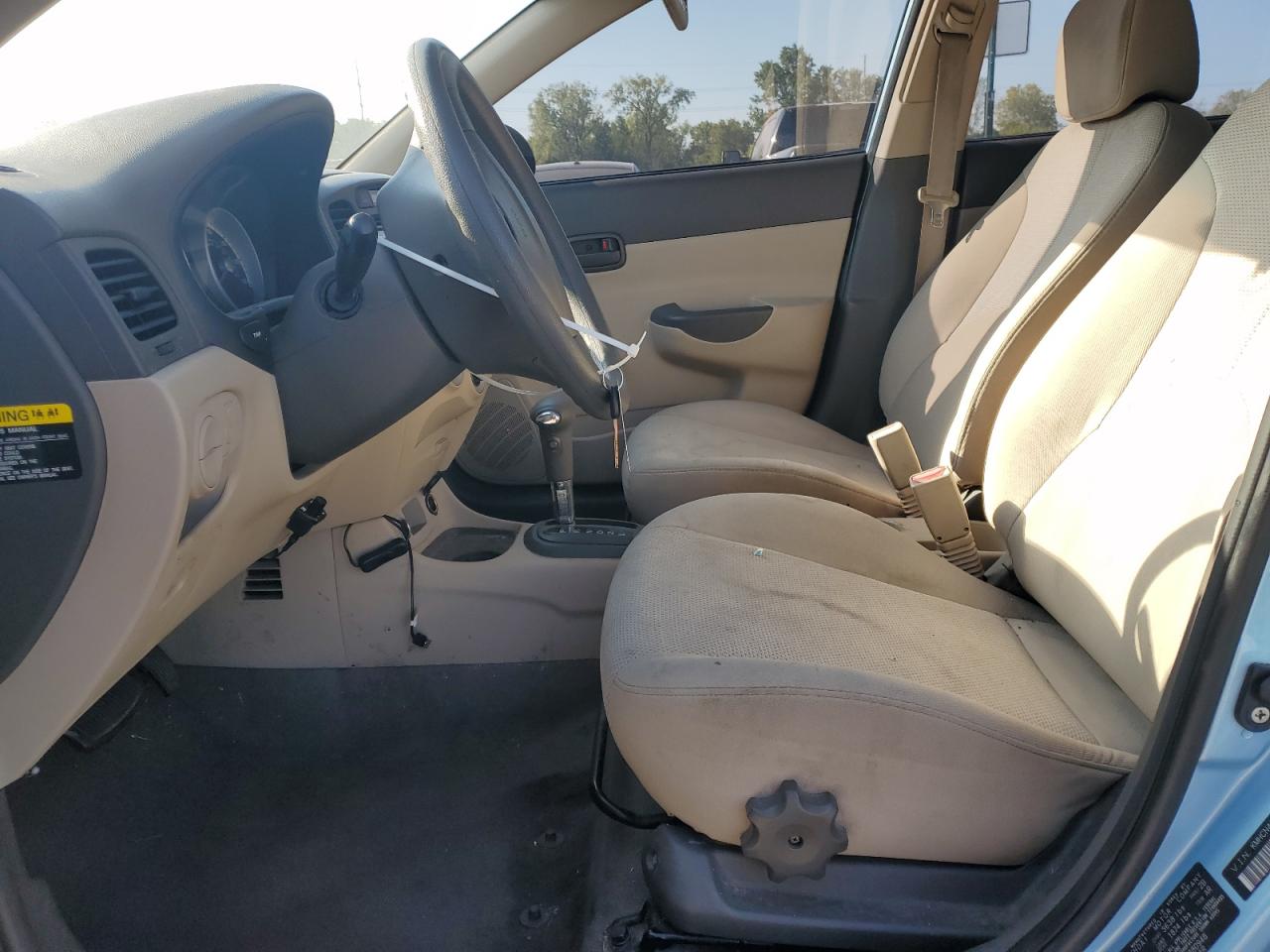 2009 Hyundai Accent Gls VIN: KMHCN46C99U380948 Lot: 81427445