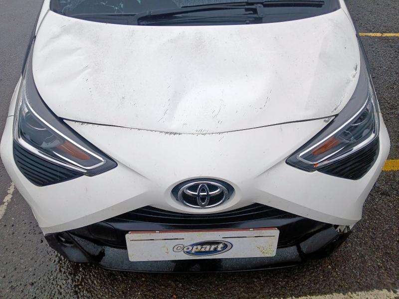 2021 TOYOTA AYGO X-PLAY TSS VVT-I CVT 