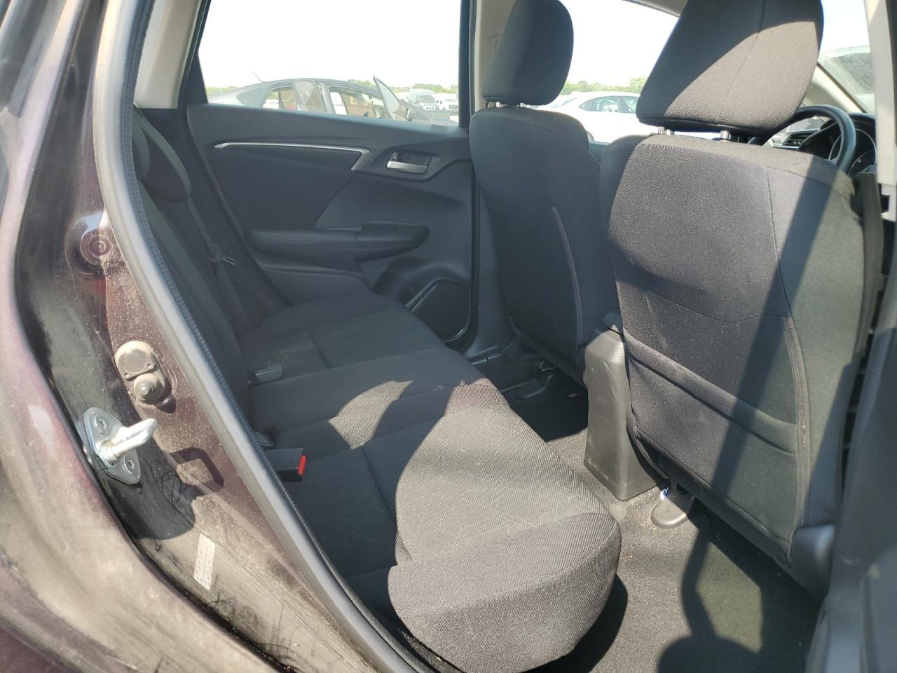 2017 Honda Fit Ex VIN: JHMGK5H73HS019910 Lot: 80834425