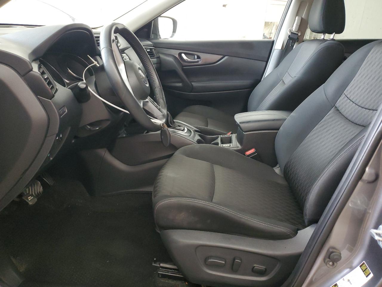 2018 Nissan Rogue S VIN: KNMAT2MV4JP593528 Lot: 80945625