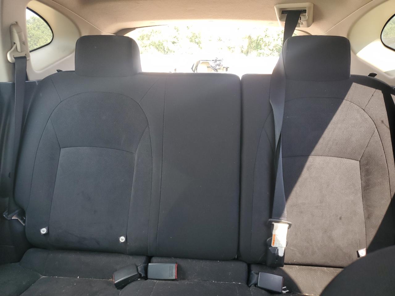 2010 Nissan Rogue S VIN: JN8AS5MT0AW019831 Lot: 81273565