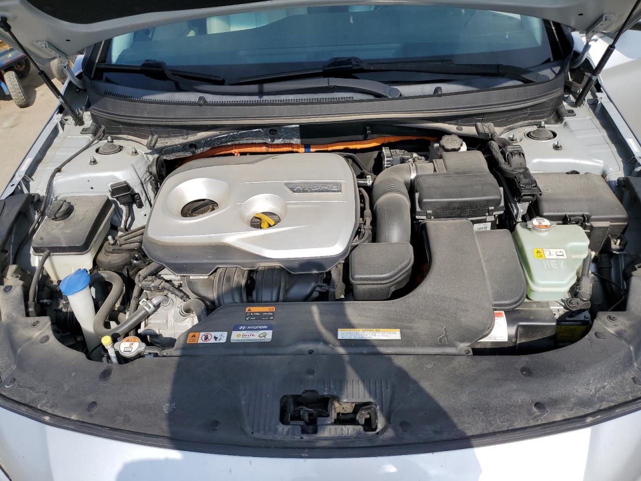 2016 Hyundai Sonata Hybrid VIN: KMHE24L11GA042009 Lot: 80857245