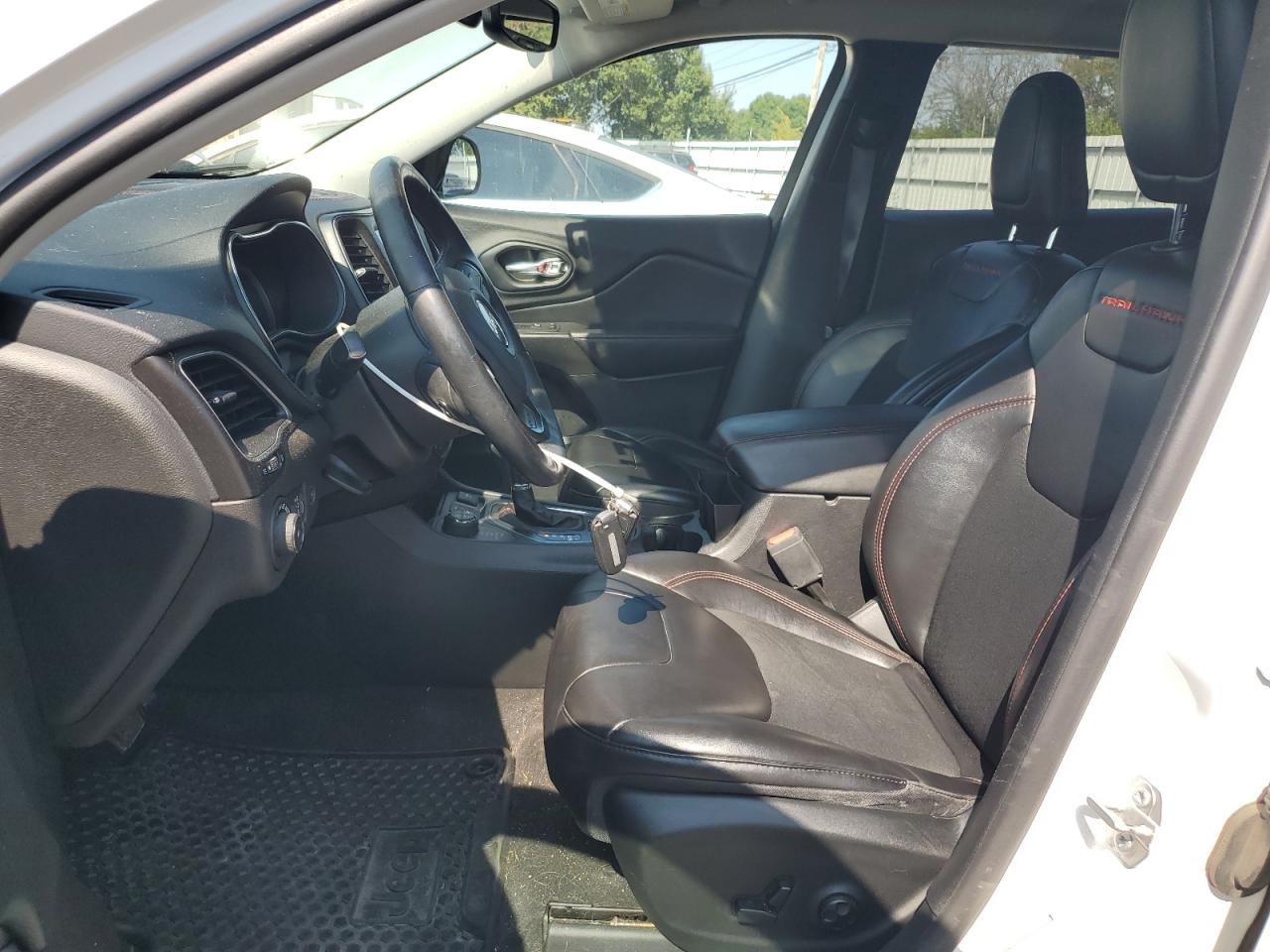 2019 Jeep Cherokee Trailhawk VIN: 1C4PJMBX0KD288823 Lot: 80574705