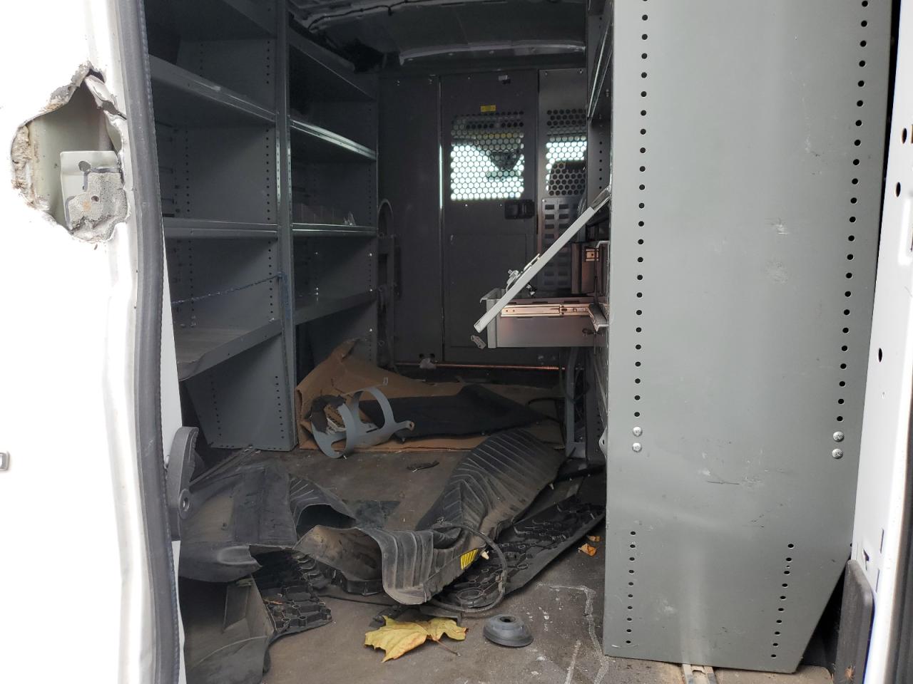 2019 Ford Transit T-250 VIN: 1FTYR2CM7KKB18587 Lot: 84433325