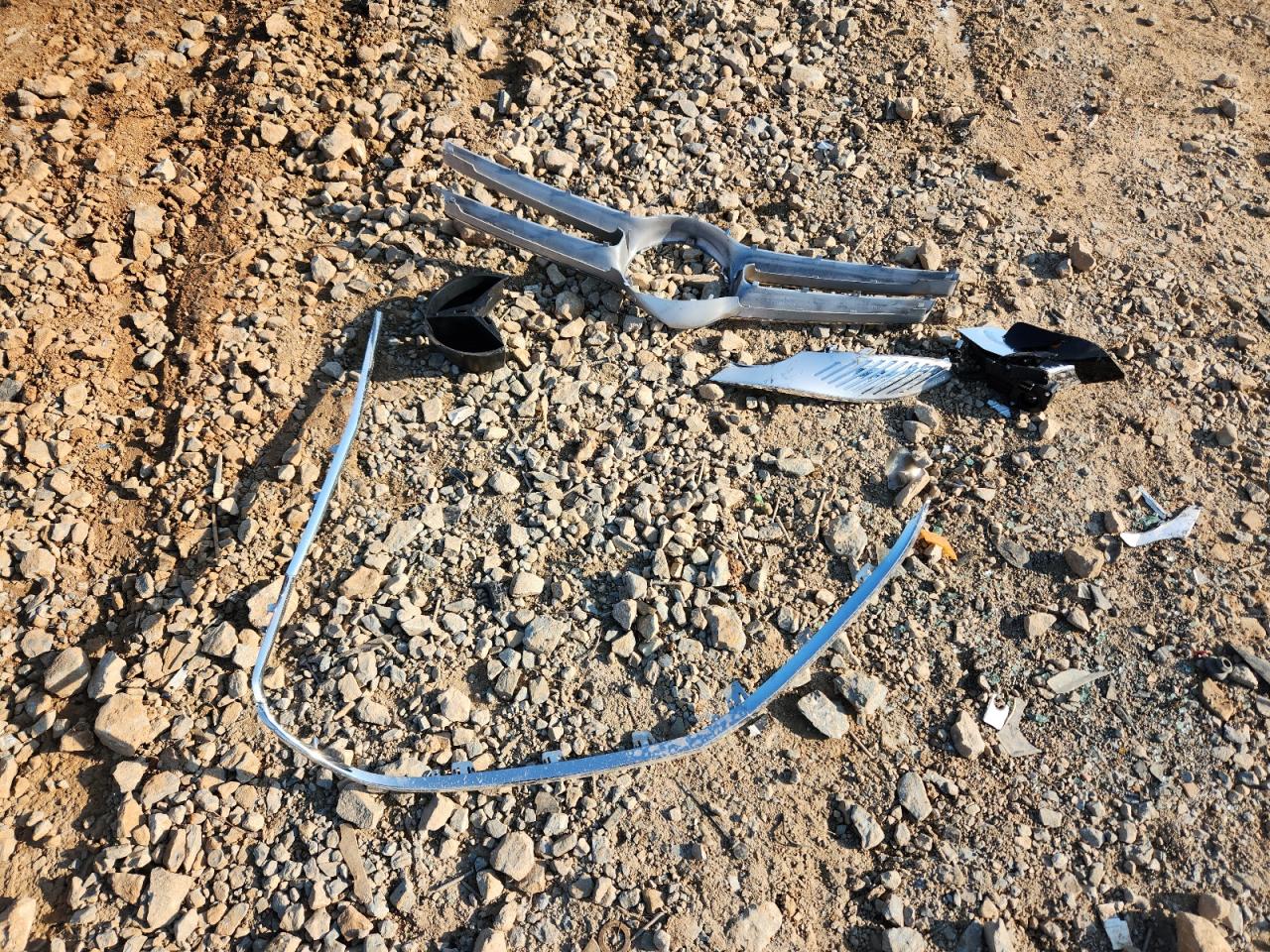 2014 Mercedes-Benz E 350 VIN: WDDHF5KB2EA825638 Lot: 71539615