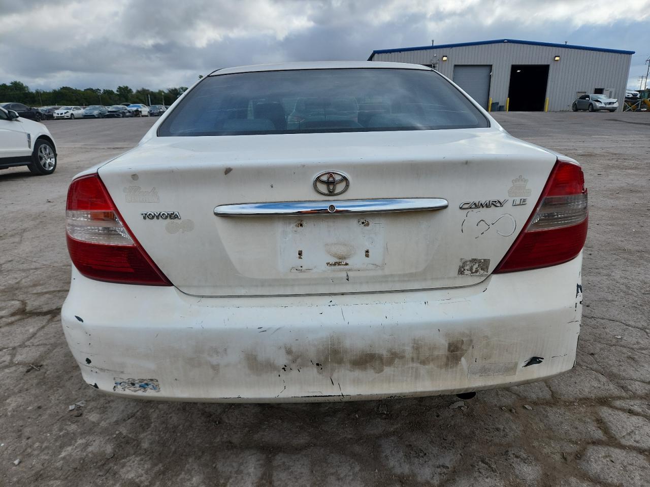 2004 Toyota Camry Le VIN: 4T1BE32K44U308552 Lot: 82118245