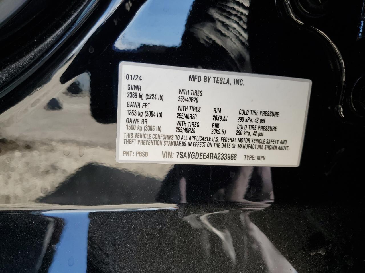 2024 Tesla Model Y VIN: 7SAYGDEE4RA233968 Lot: 80822115