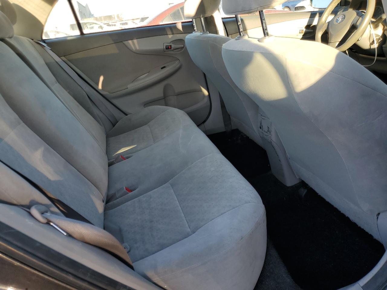 2009 Toyota Corolla Base VIN: JTDBL40E39J046447 Lot: 83836265