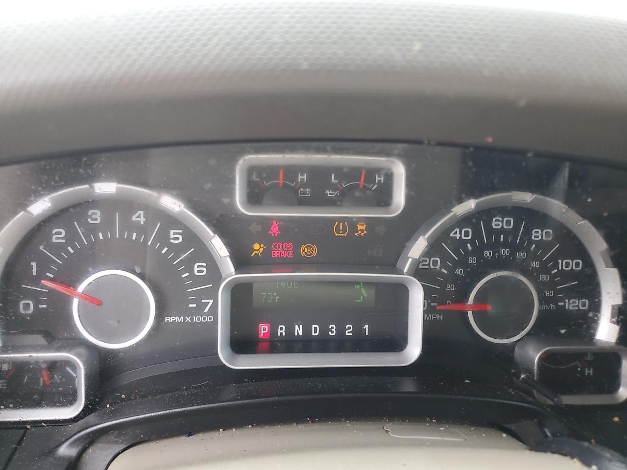 2010 Ford Expedition Xlt VIN: 1FMJU1G53AEB48742 Lot: 81100045