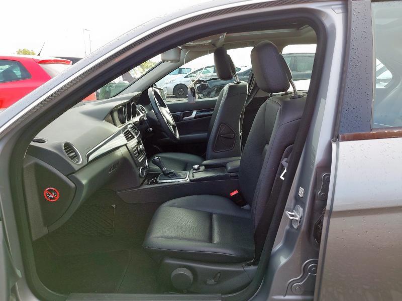 2014 MERCEDES-BENZ C180 EXECUTIVE SE PREMIUM 