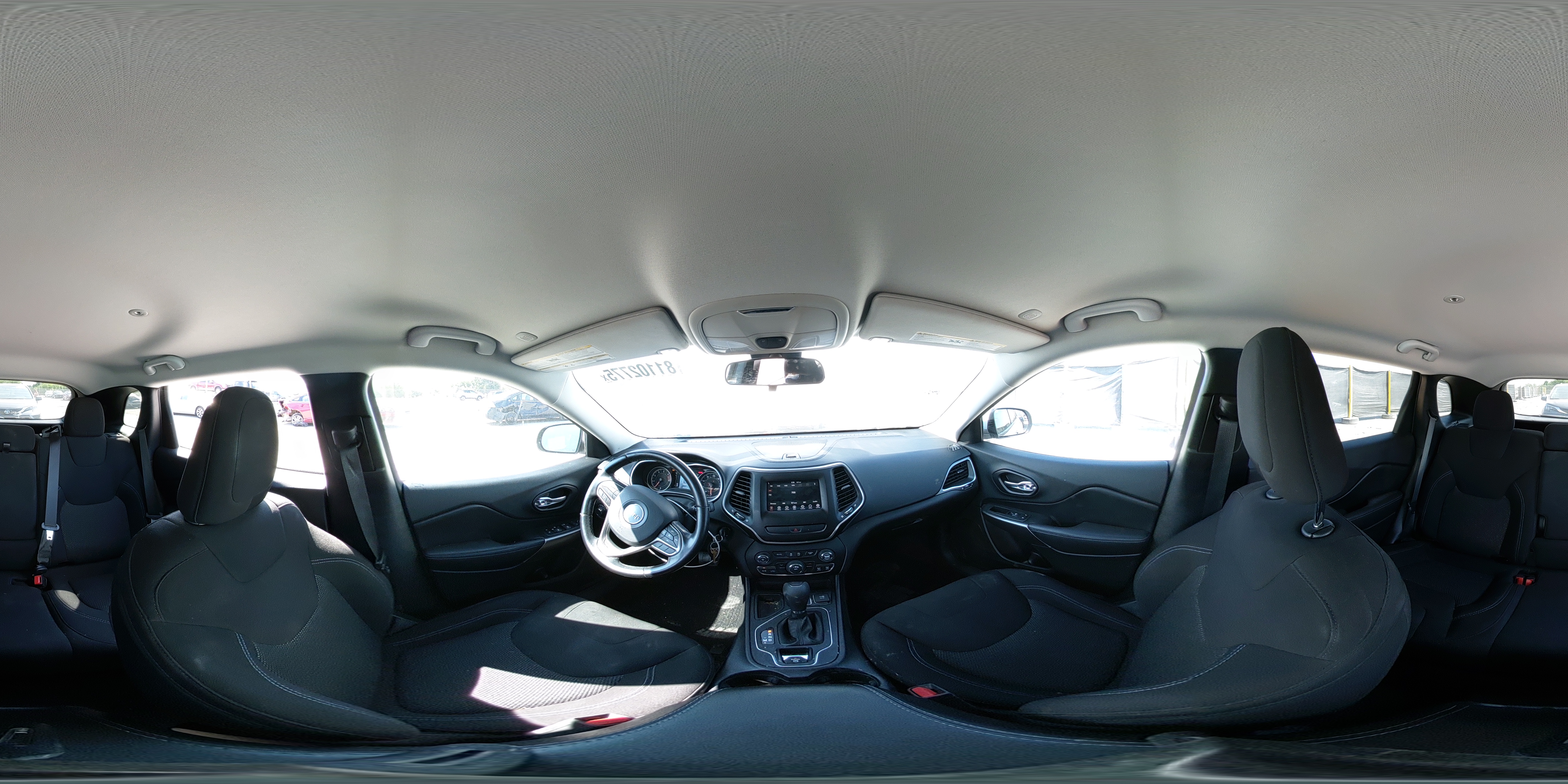 2020 Jeep Cherokee Latitude VIN: 1C4PJLCB7LD615135 Lot: 81102775