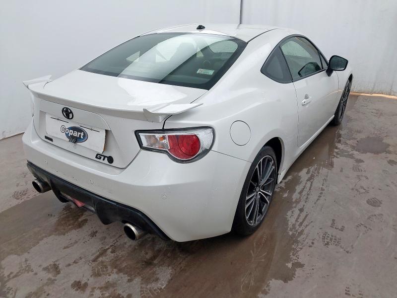 2013 TOYOTA GT86 D-4S AUTO 