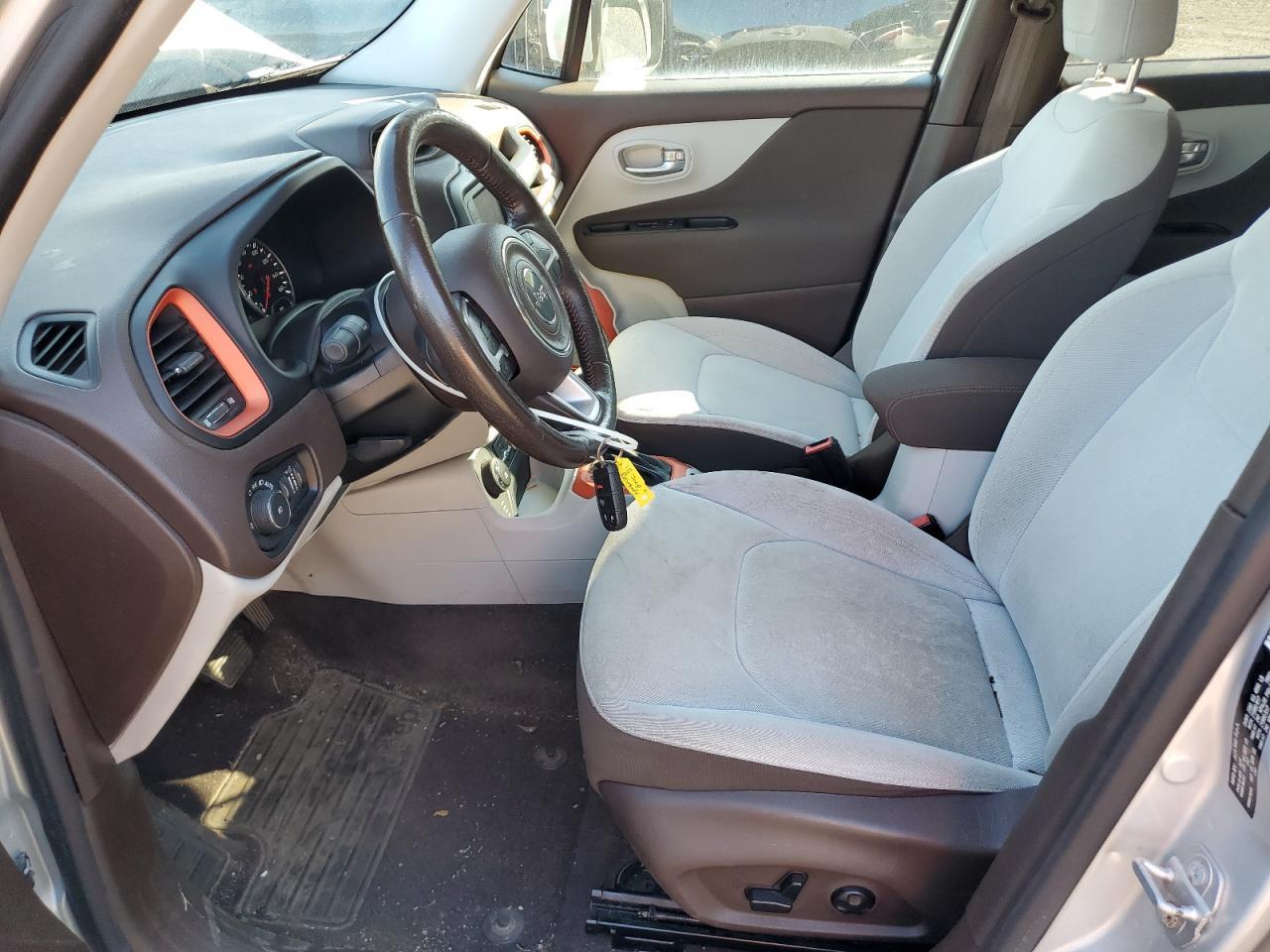 2015 Jeep Renegade Latitude VIN: ZACCJBBT0FPB7562 Lot: 80604525